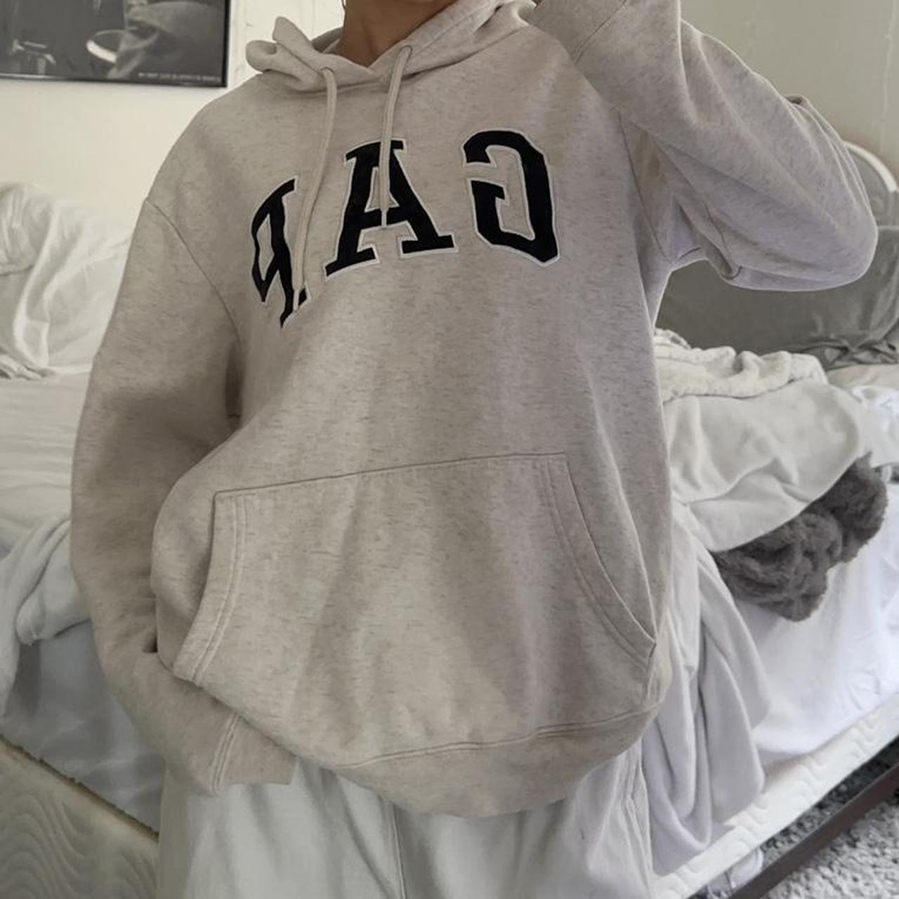 Super cute oatmeal Heather grey embroidered gap hoodie Depop