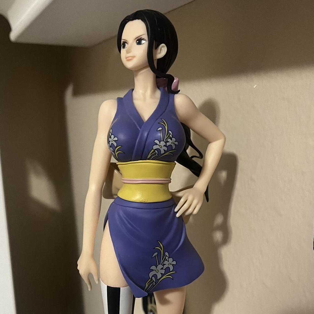 🌸Official Nico Robin Wano Figure, includes the - Depop