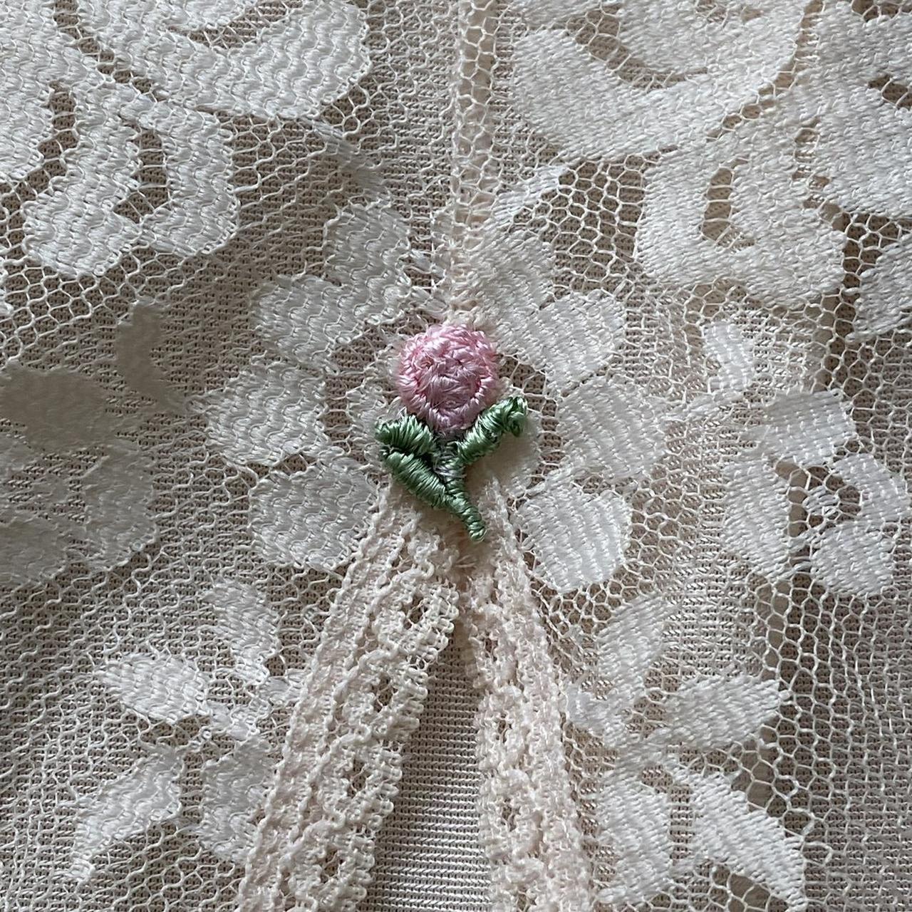 JCPenney Women's Cream and Pink Skirt Depop