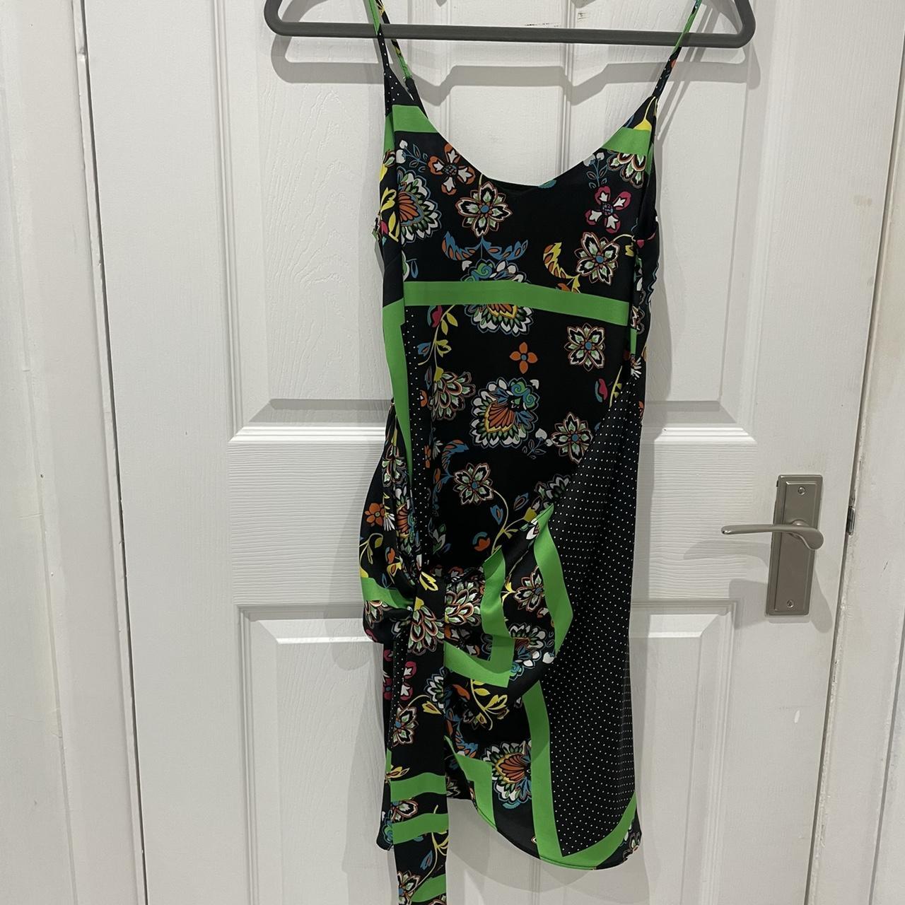 Floral River Island summer dress I’m 5 1’ and it is... Depop