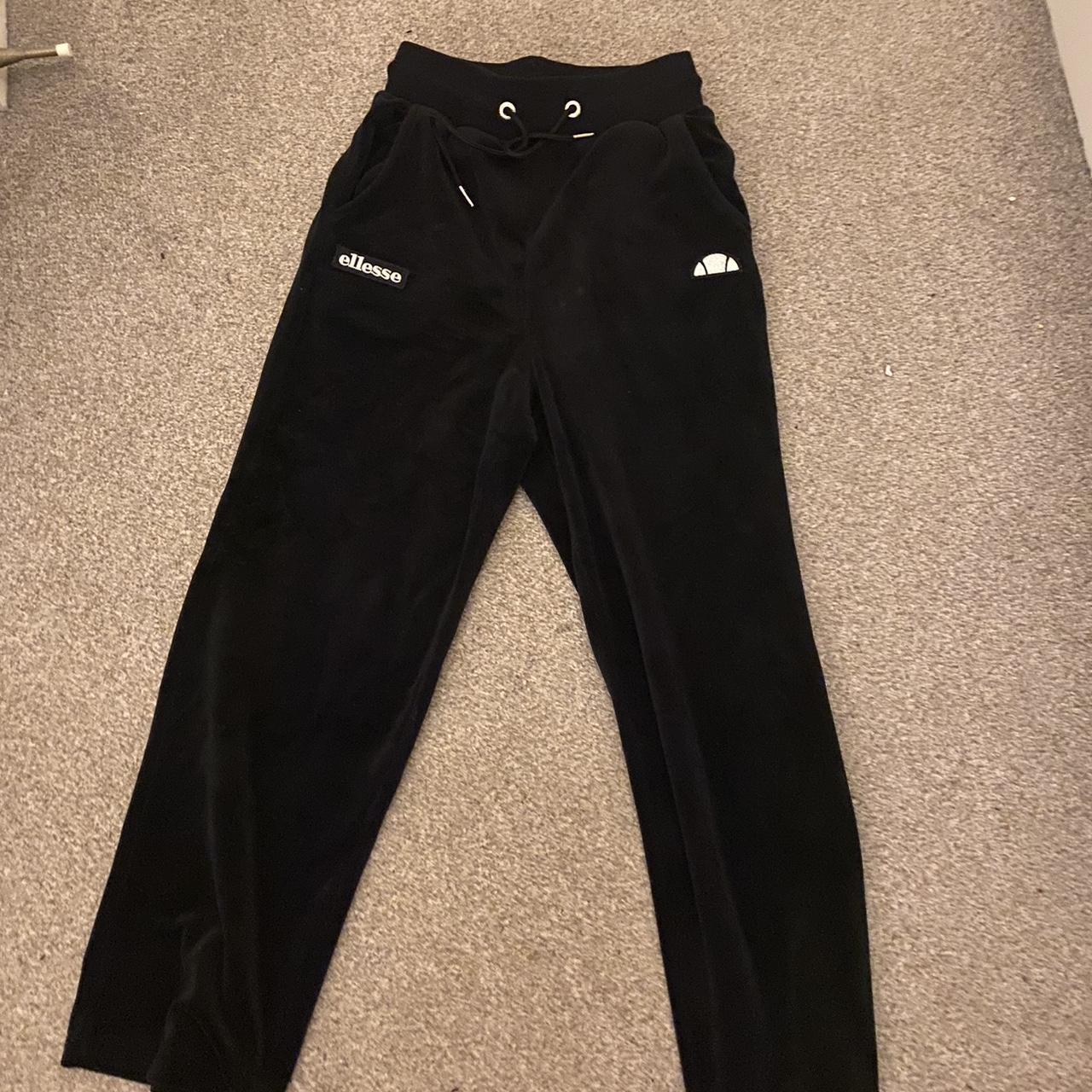 Ellesse velour joggers hotsell