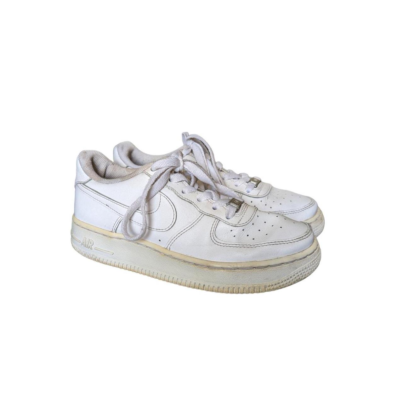 item listed by brokewithexpensivetaste98