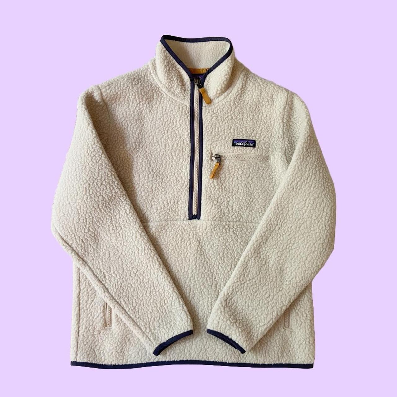 Patagonia cream and white synchilla half zip fleece