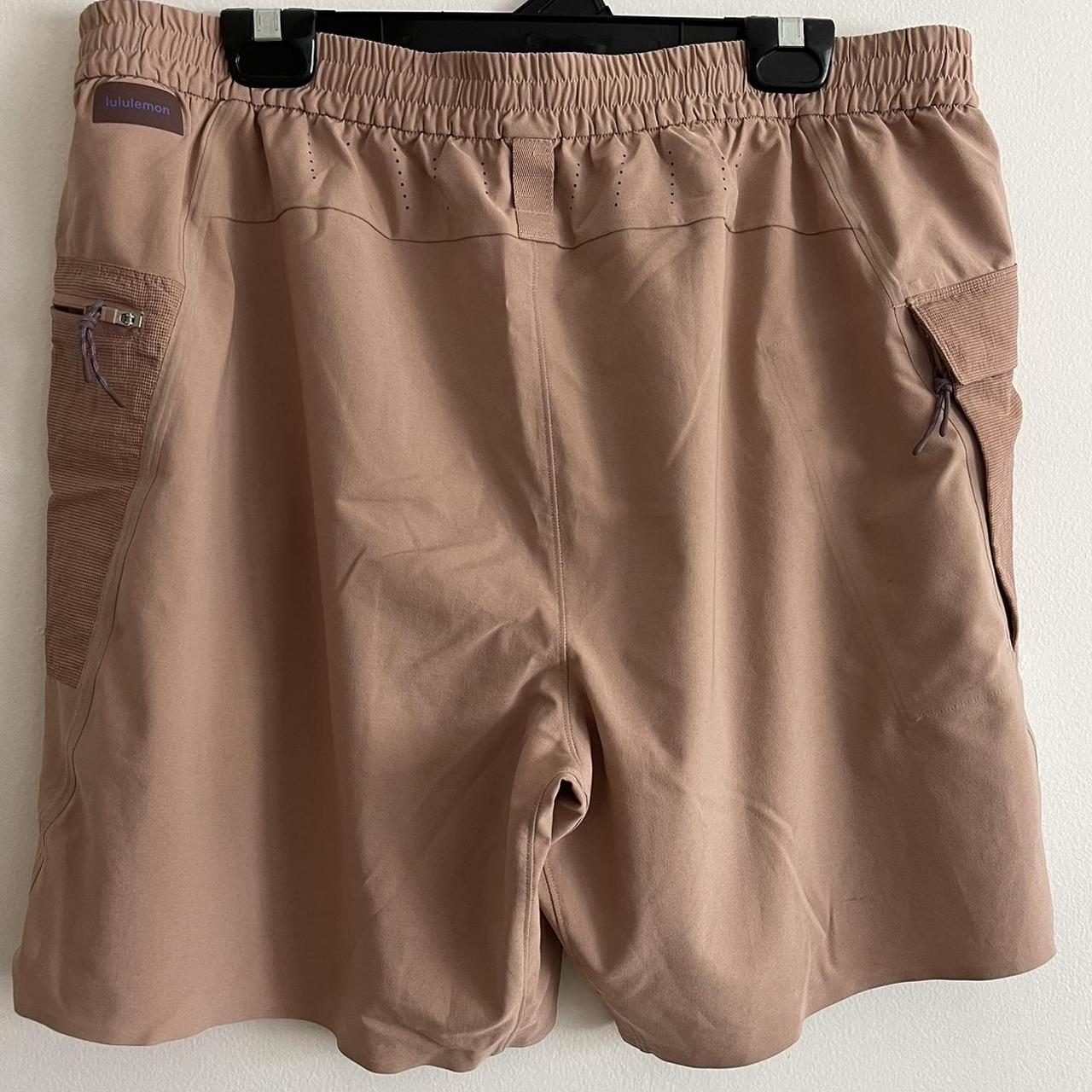 Lululemon Men's Pink and Grey Shorts (2)