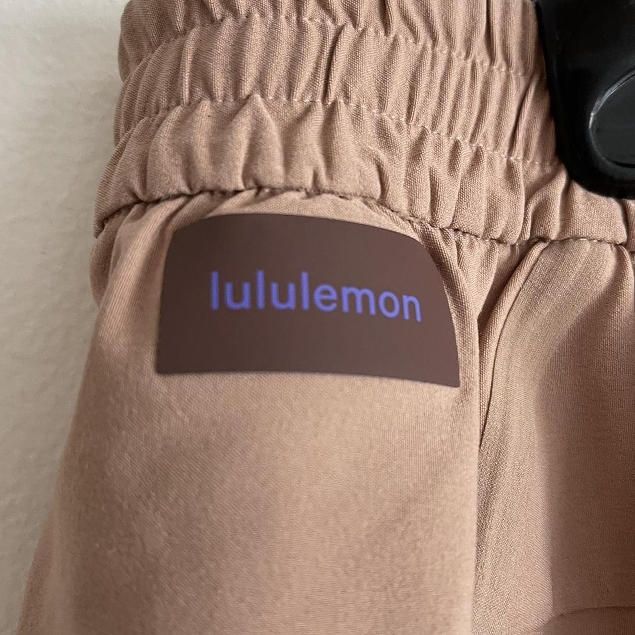 Lululemon Men's Pink and Grey Shorts (3)
