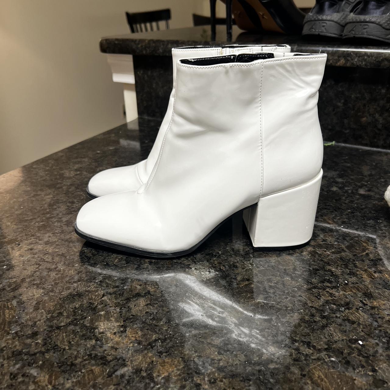 Mix No. 6 white patent booties size 8.5. Some