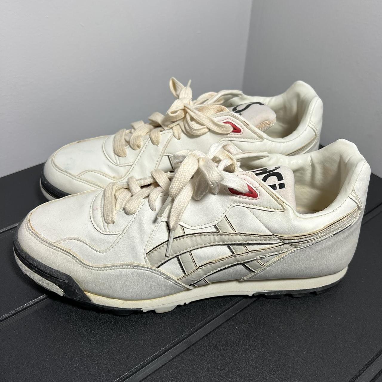 Asics cross outlet trainers 80s