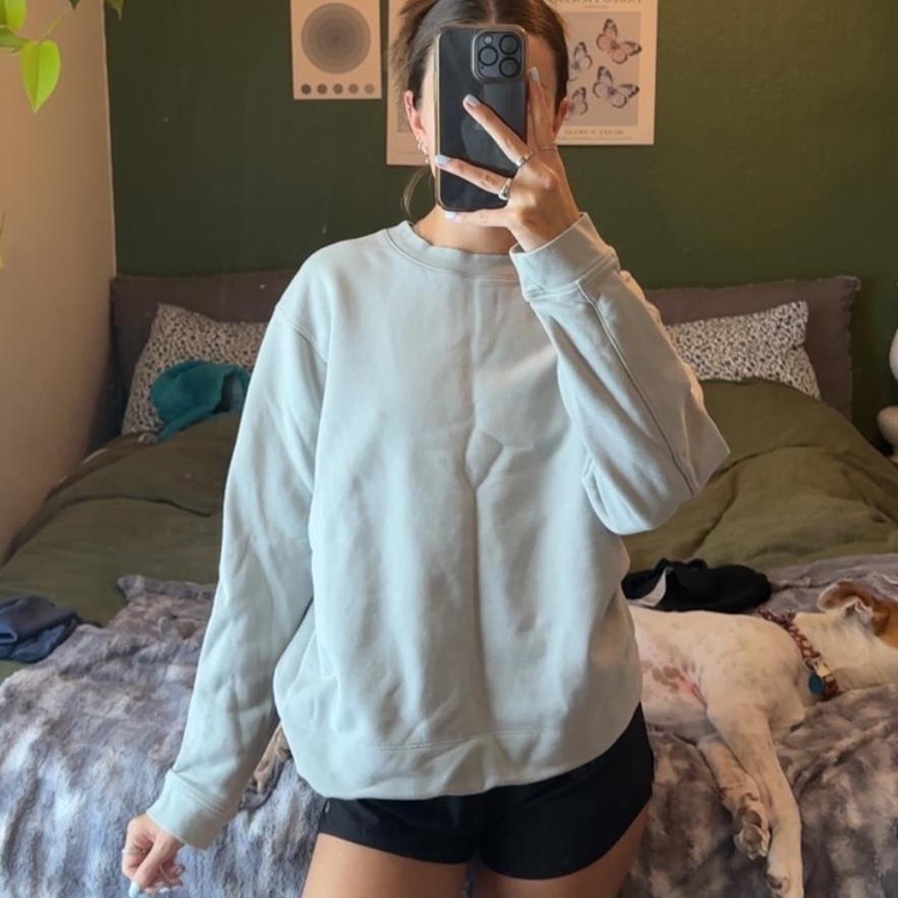 item listed by izzay_g