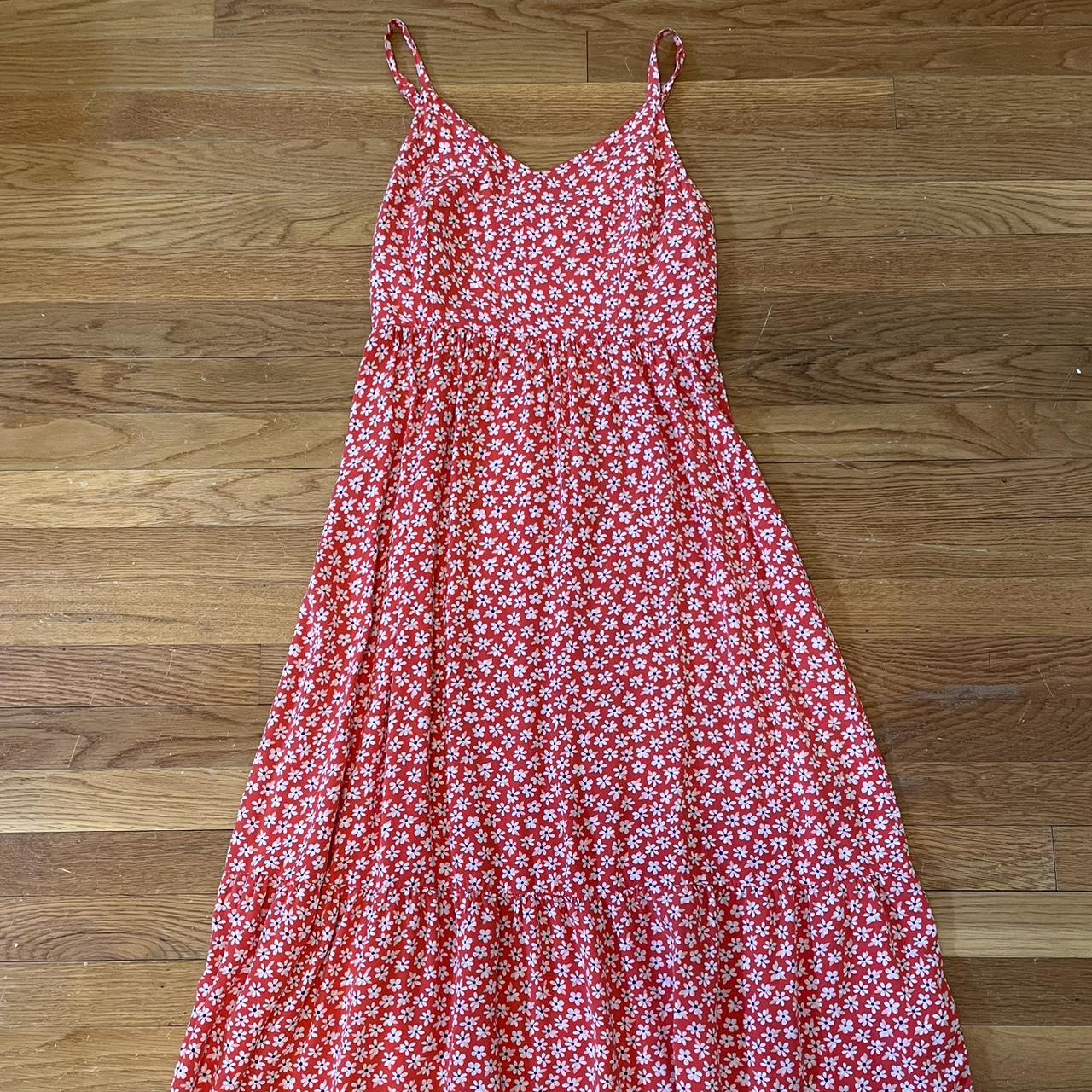 Old Navy Women's Red and White Dress | Depop