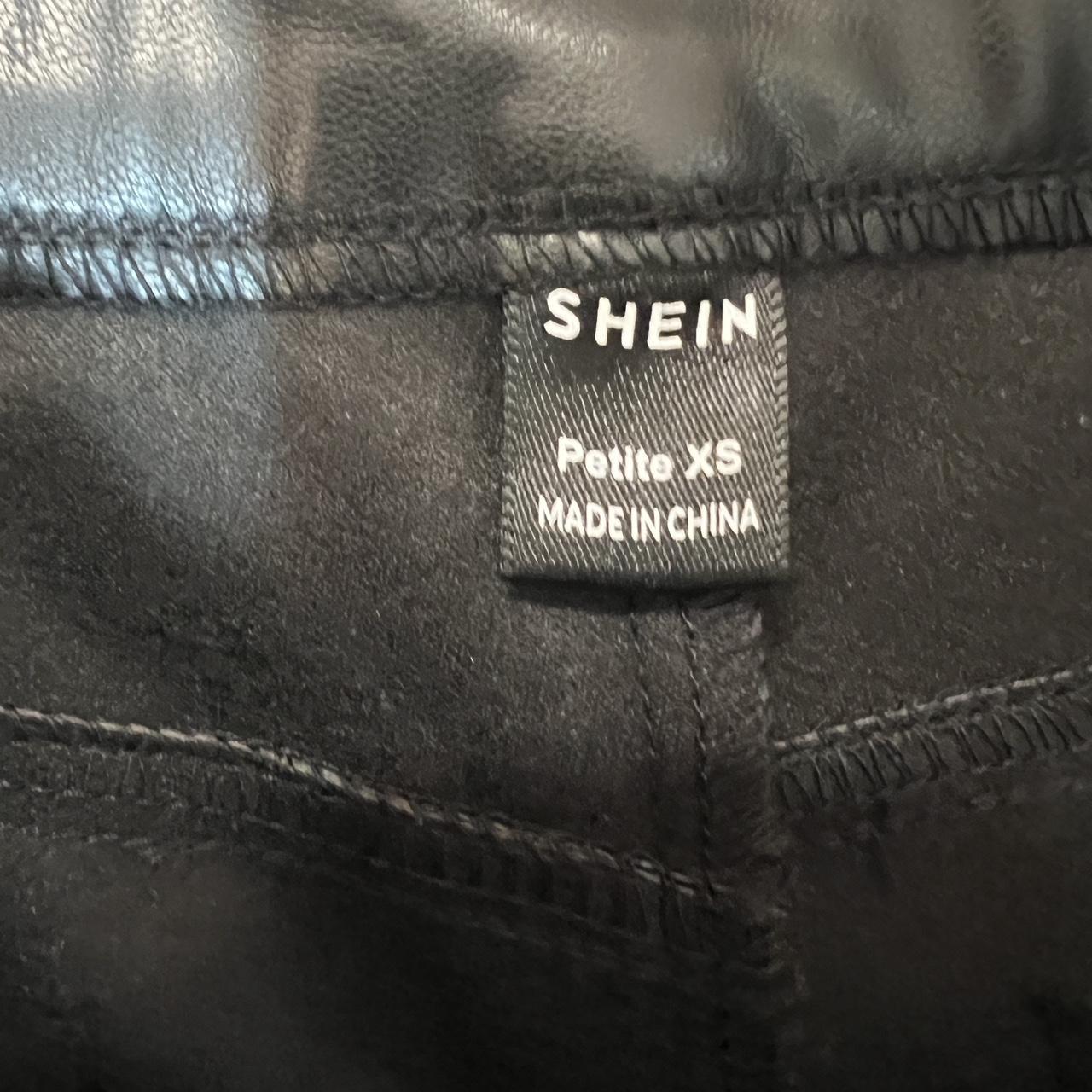 SHEIN Women's Black Trousers (3)