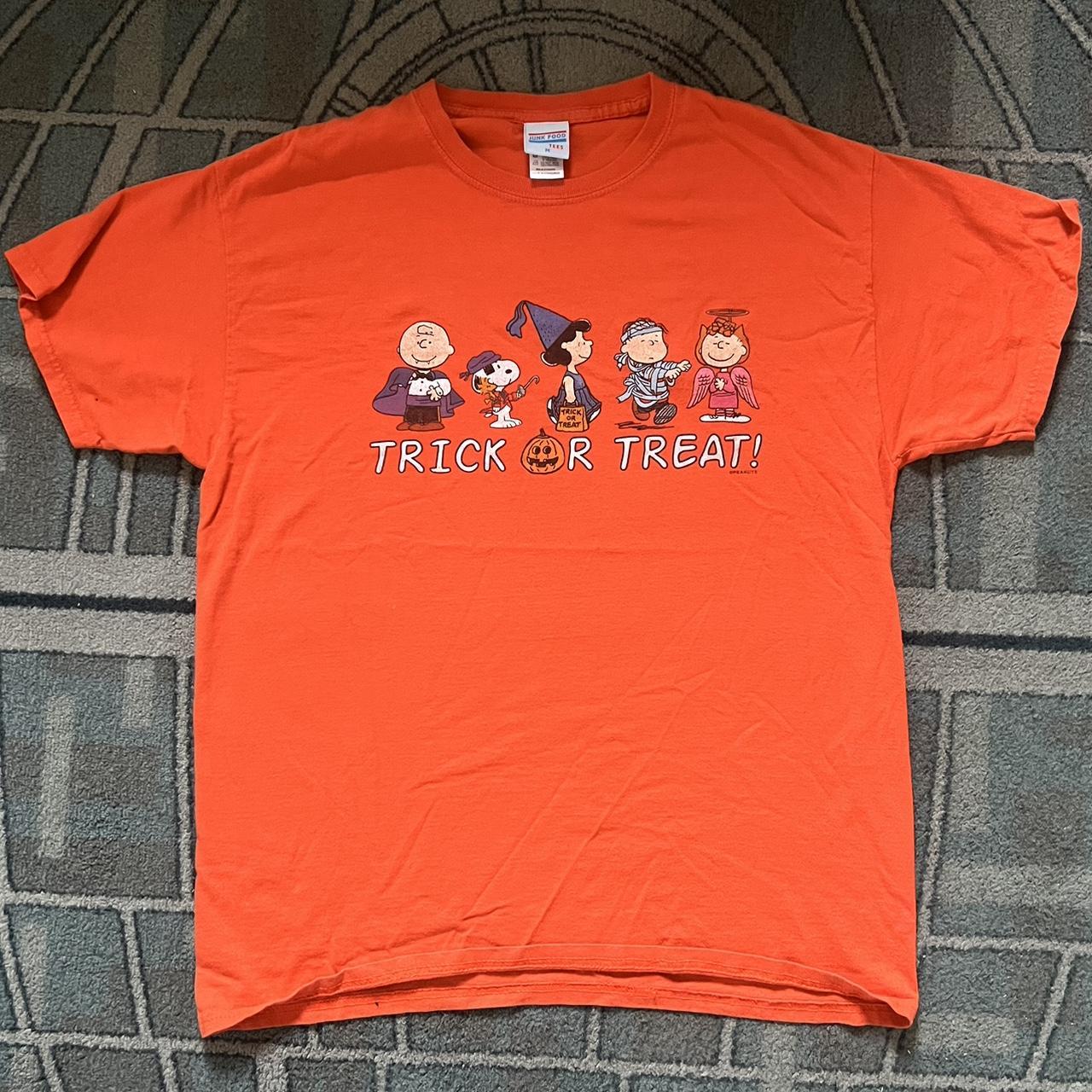 Junk Food peanuts tee size medium no stains or rips Depop