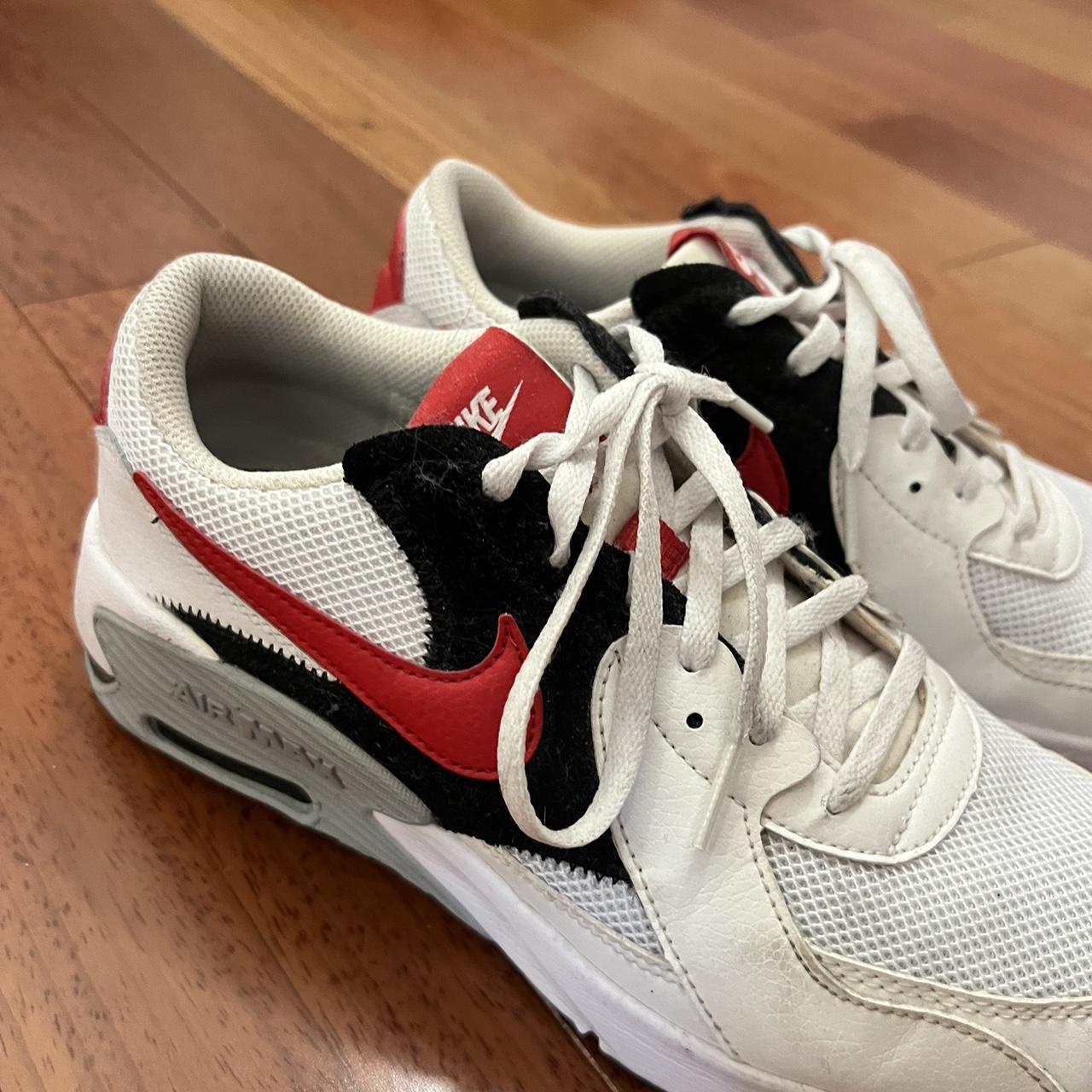 air max excee white red