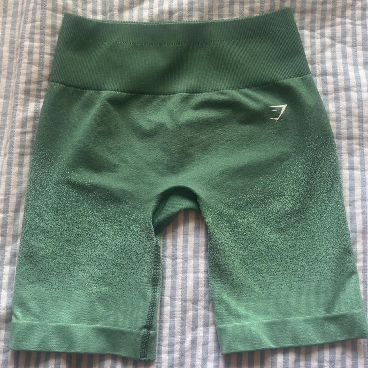 Gymshark Women's Shorts Green S – Green Gymshark shorts #gymwear