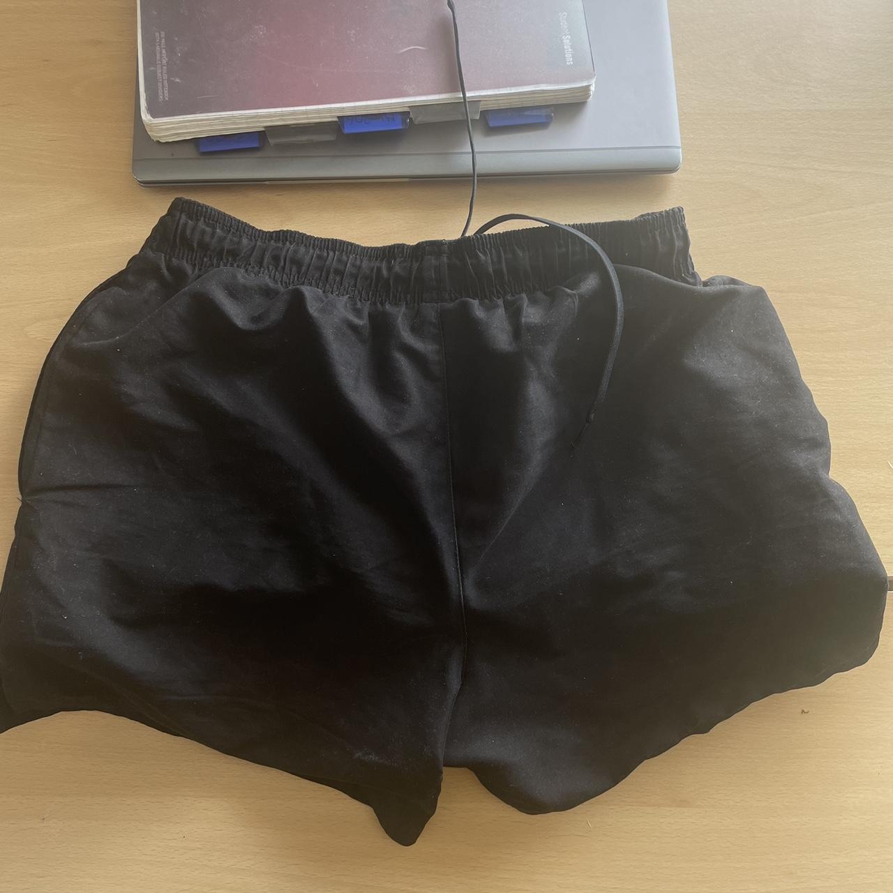 mens black nike shorts 5 inch