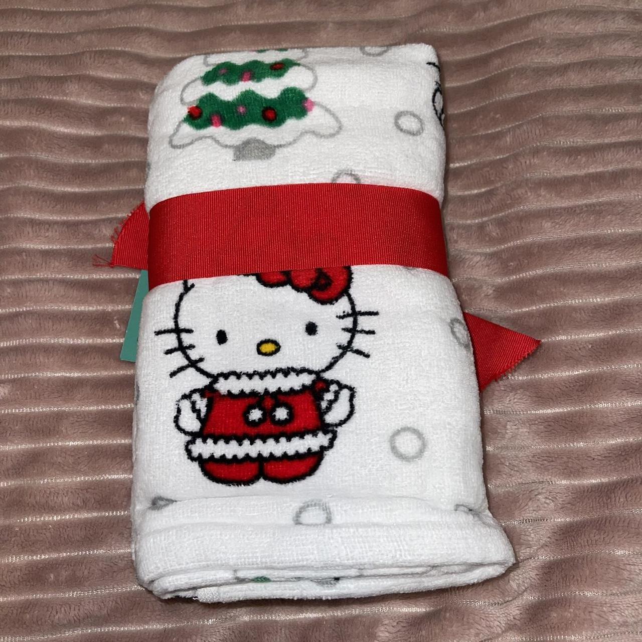 Hello Kitty Valentines Day Hand Towels Bath 2 Pack - Depop