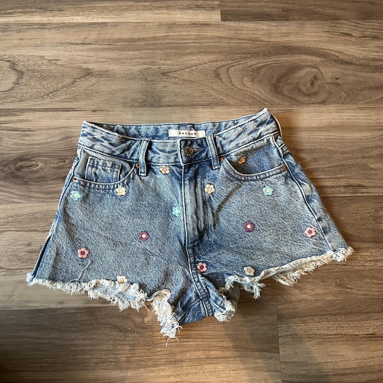 item listed by katiekrat0chvil