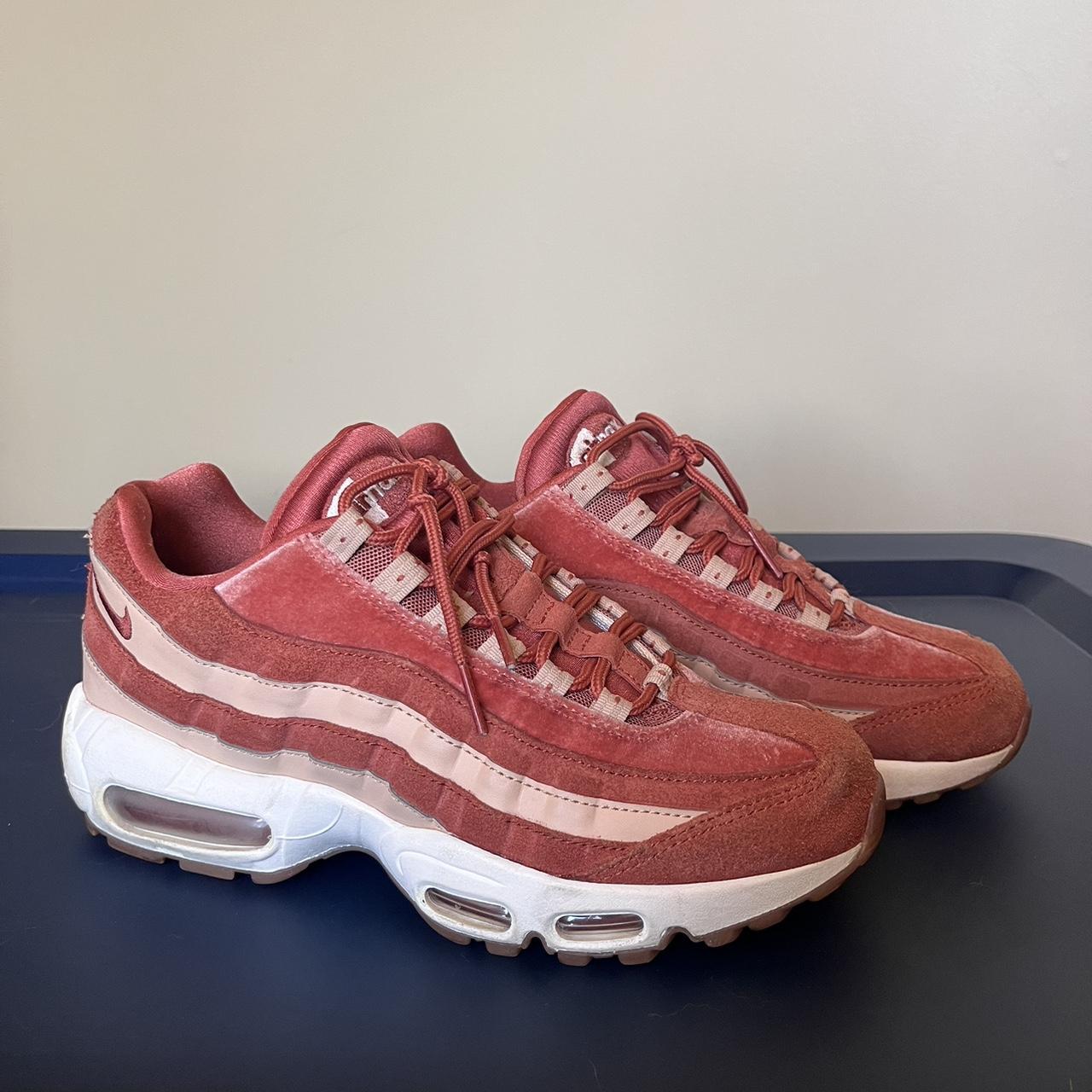 Women’s Nike Air max 95, velvet