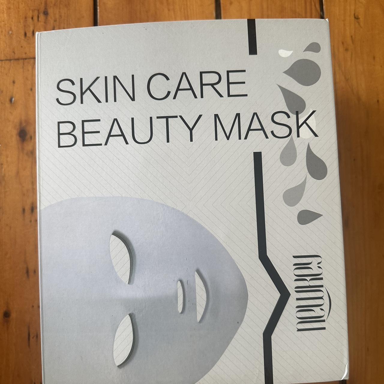 NEWKEY Led Face Mask Light Therapy, 7 Led Light... Depop