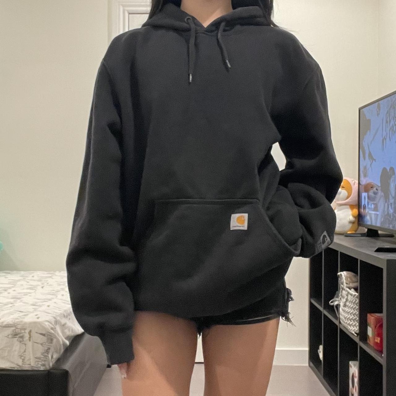 Carhartt Women's Black Hoodie Depop