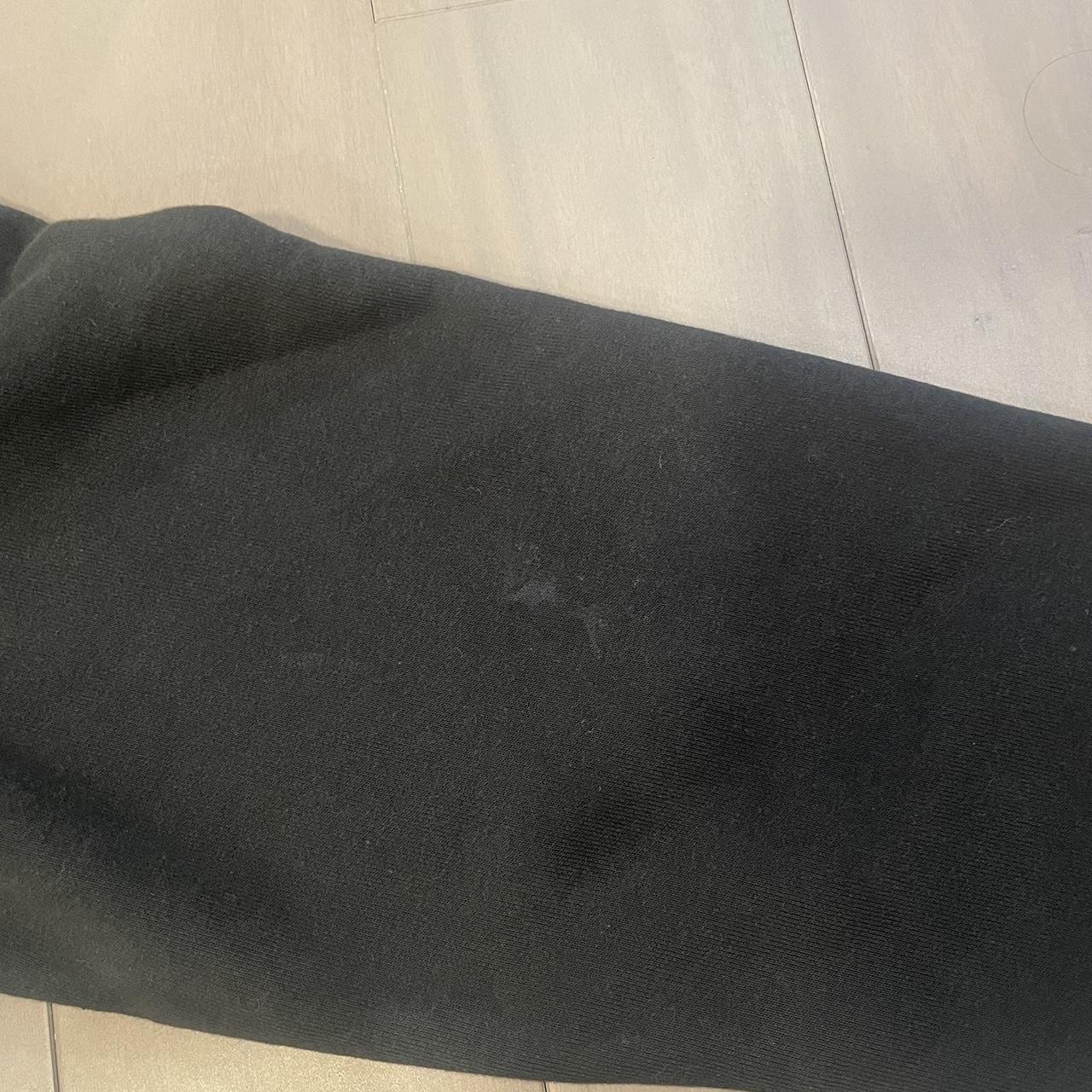 Carhartt Women's Black Hoodie Depop