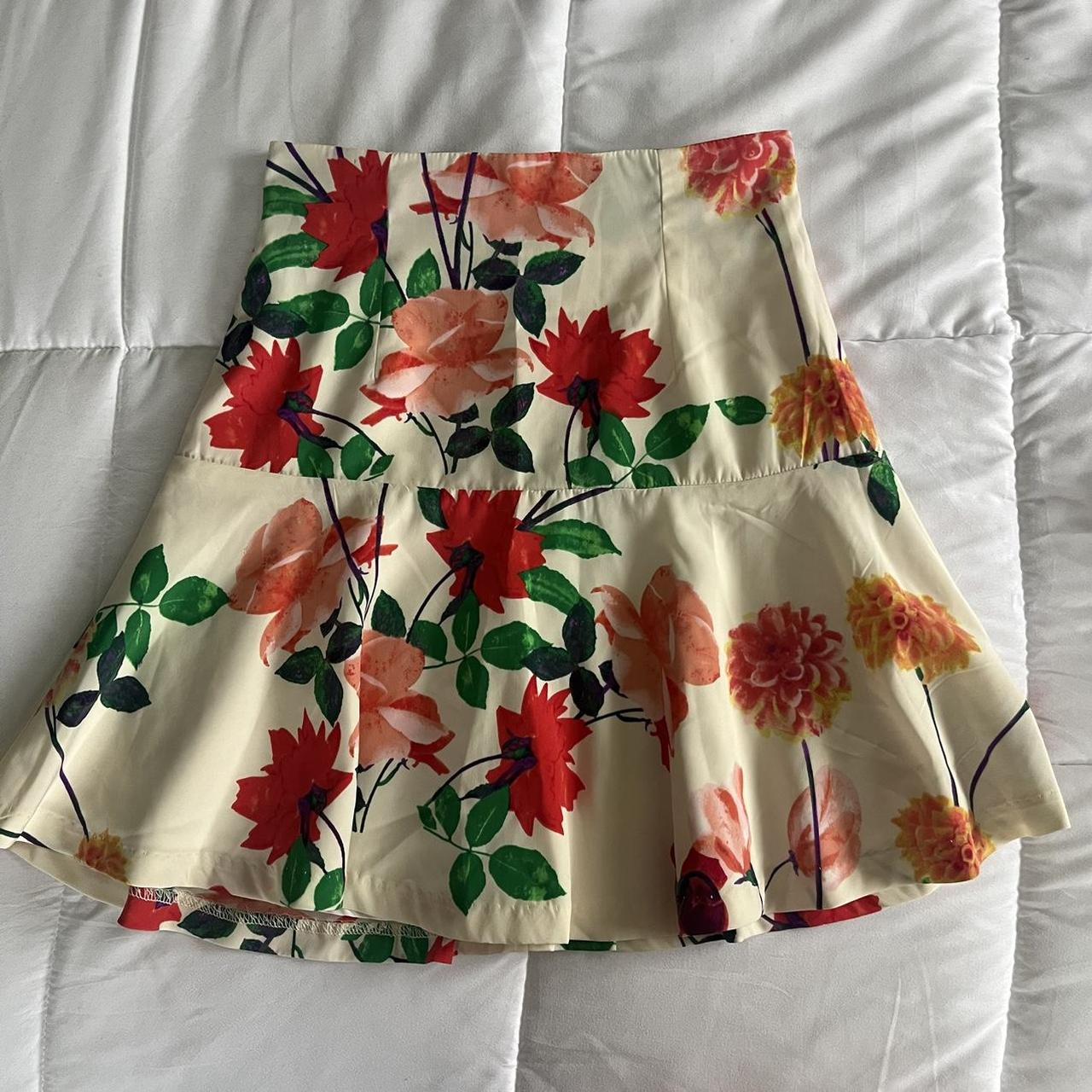 Floral neoprene midi outlet skirt