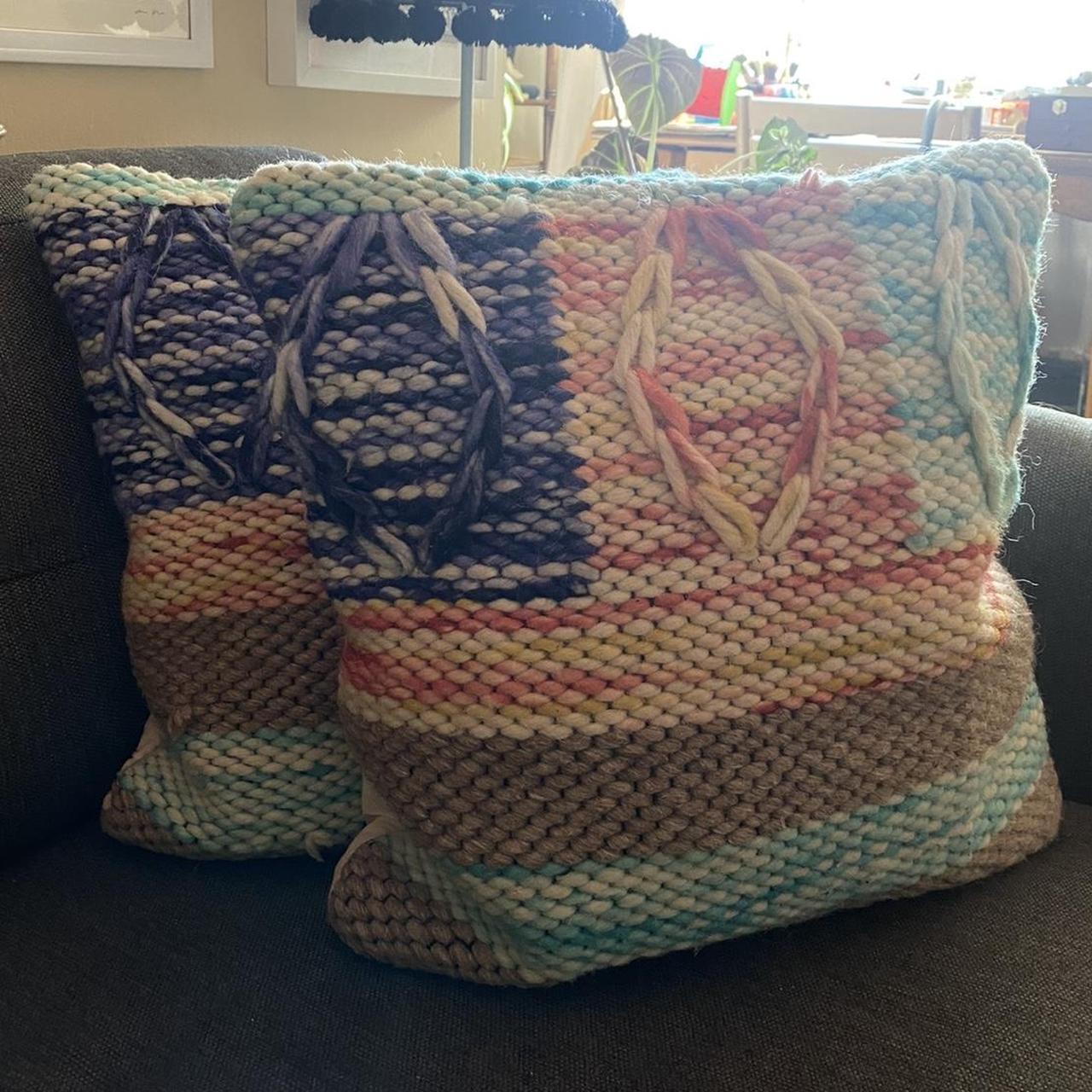 item listed by rayandco