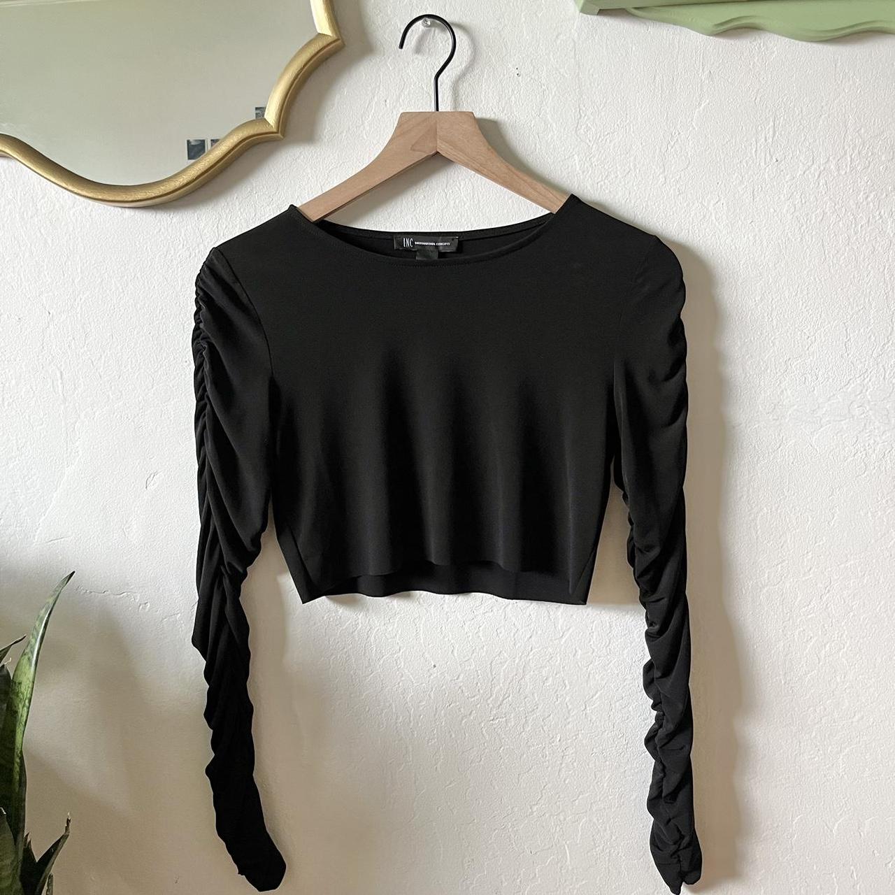 CROPPED BLACK LONG SLEEVE ~ ruched sleeves ~ has... - Depop