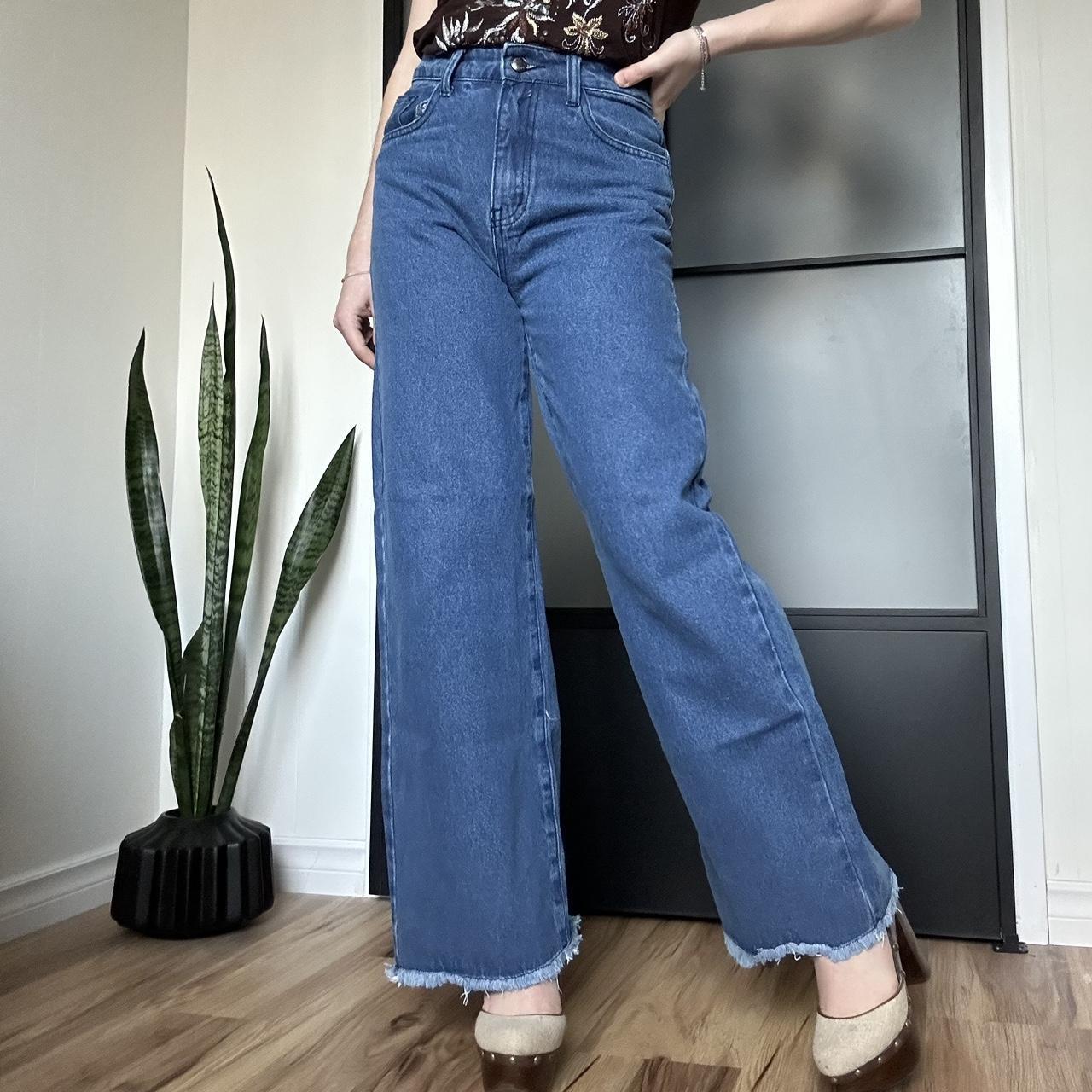 Women's Blue and Navy Jeans | Depop