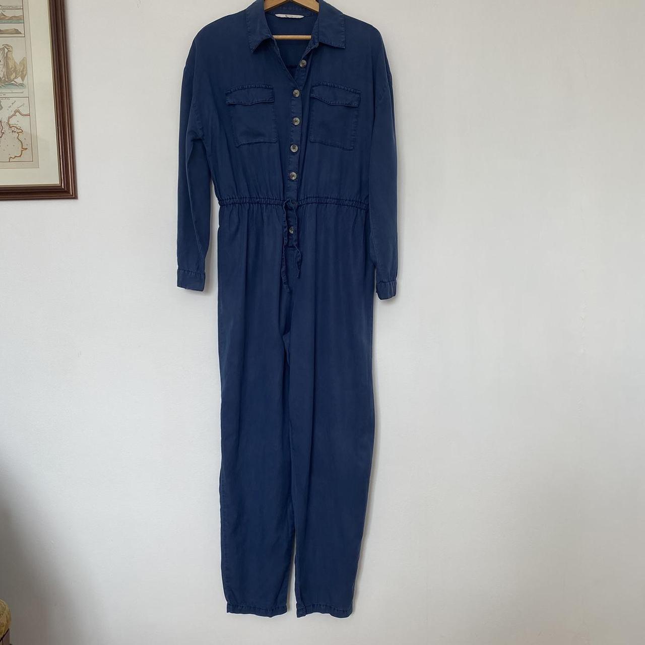Blue jumpsuit with waist tie and buttons by Depop - Main Image