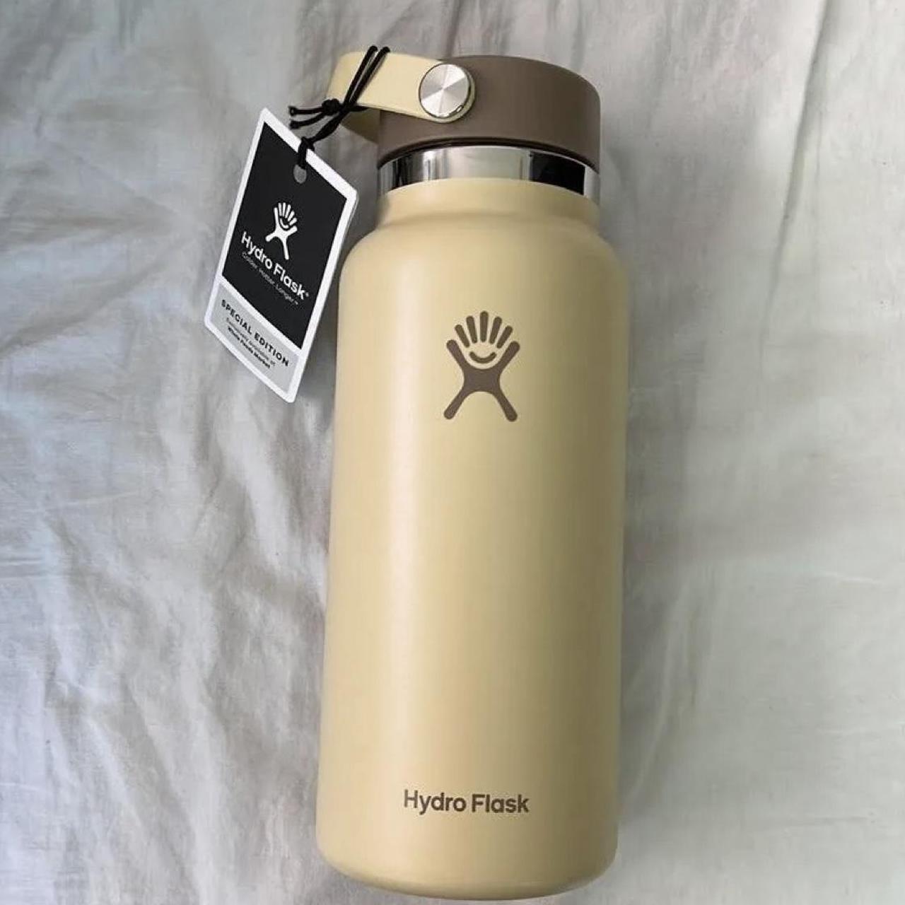 Beige Hydro Flask 32oz WholeFoods Limited Edition Depop   P0 