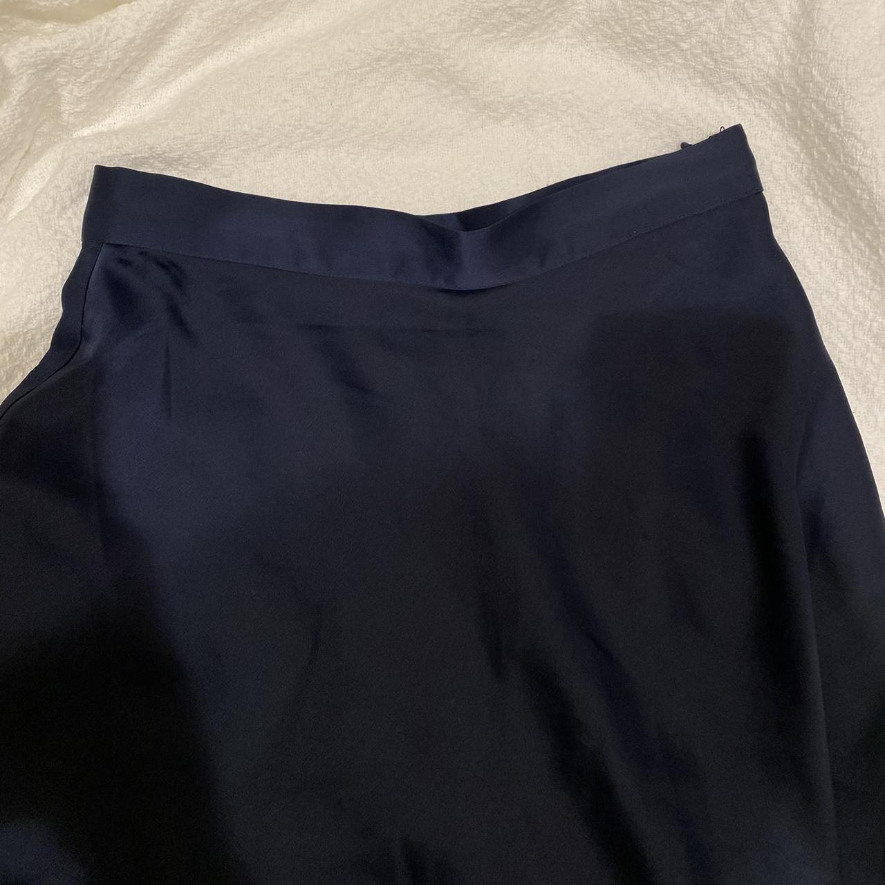 Satin H&M midi slip skirt 💙 Soft lining inside,... - Depop