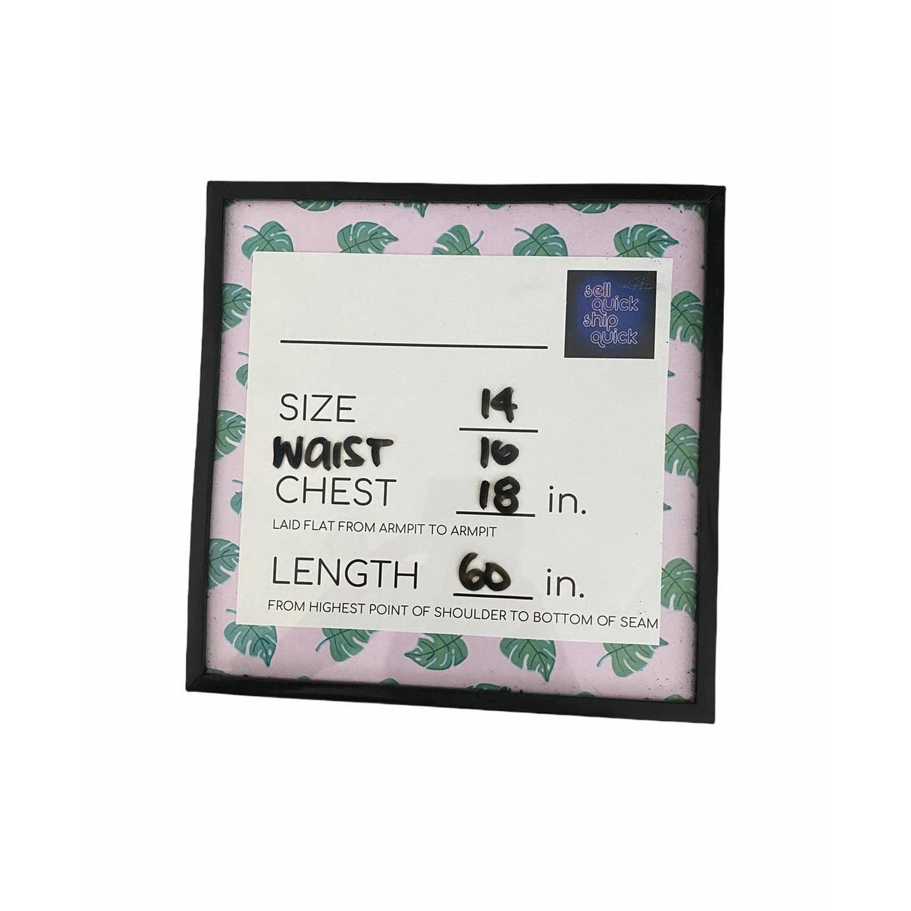 Tadashi Collection Sleeveless Animal Print Silk… - Depop