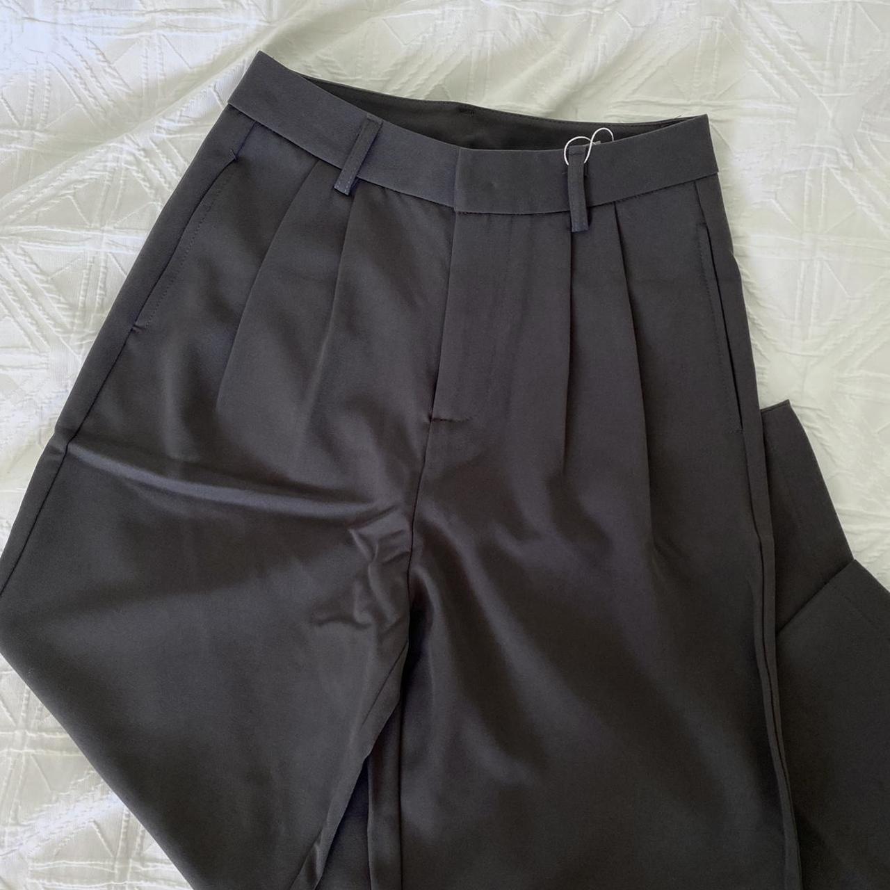 Women's Black and Grey Trousers | Depop