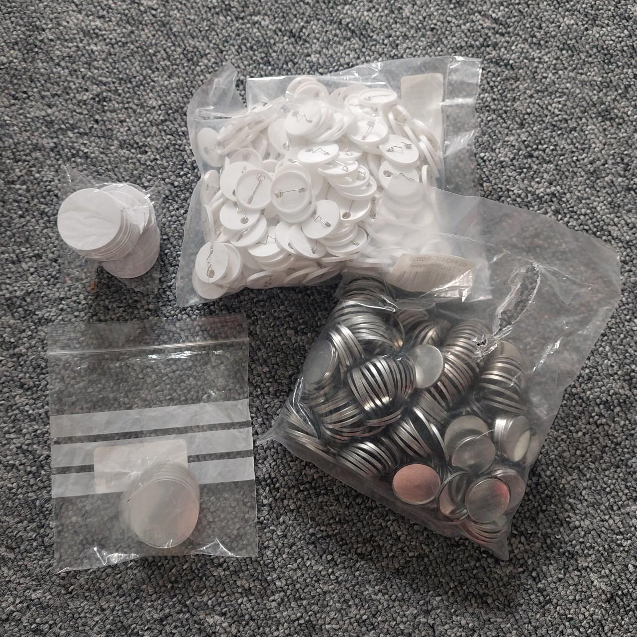 25mm badge components Bought wrong size so selling... - Depop