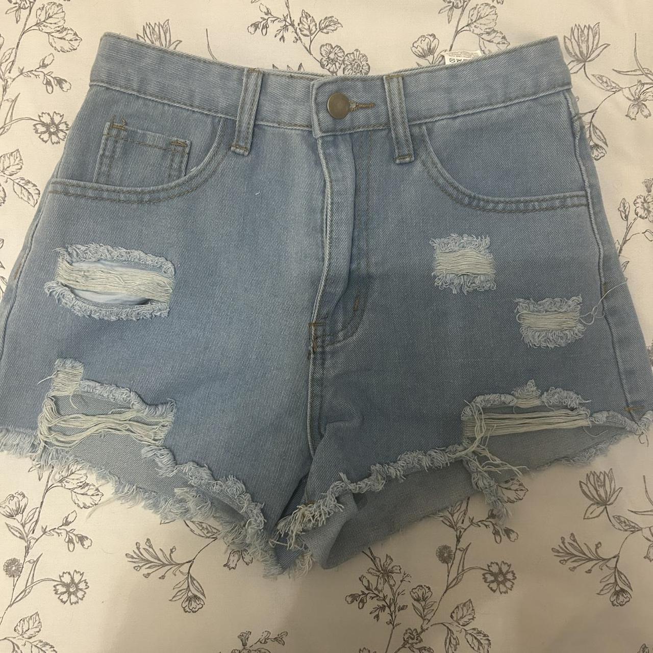item listed by emmam1010