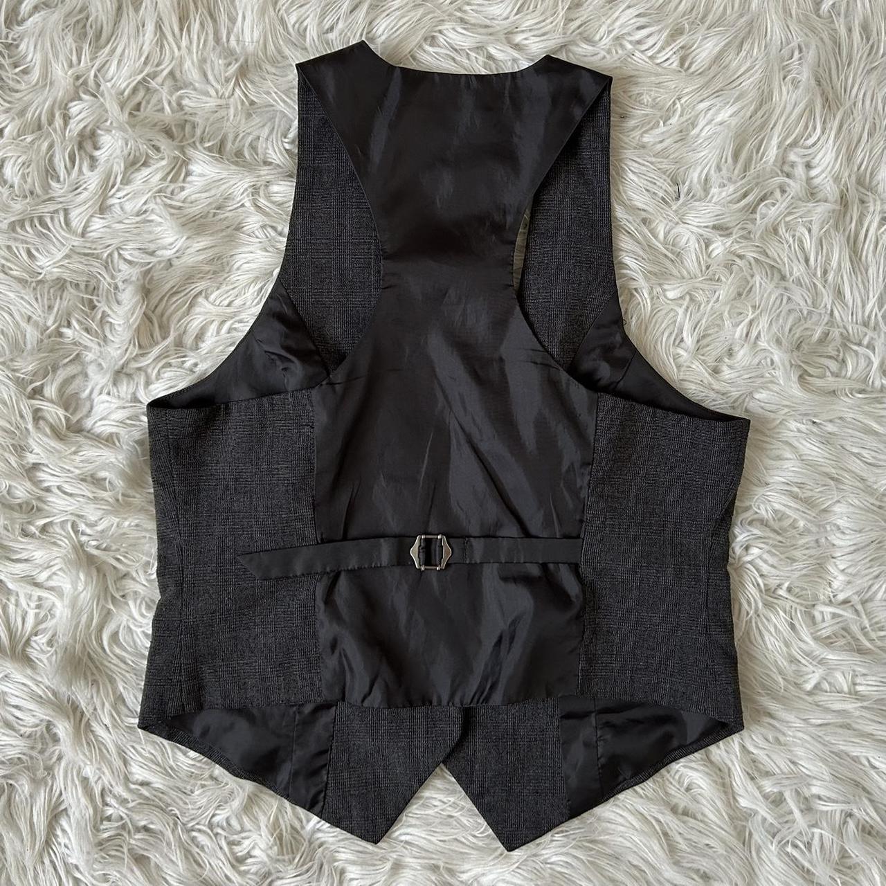 Y2K 2000s Office Siren Grey Vest / Waistcoat The | Depop Y2K 2000s Office Siren Grey Vest / Waistcoat The | Depop