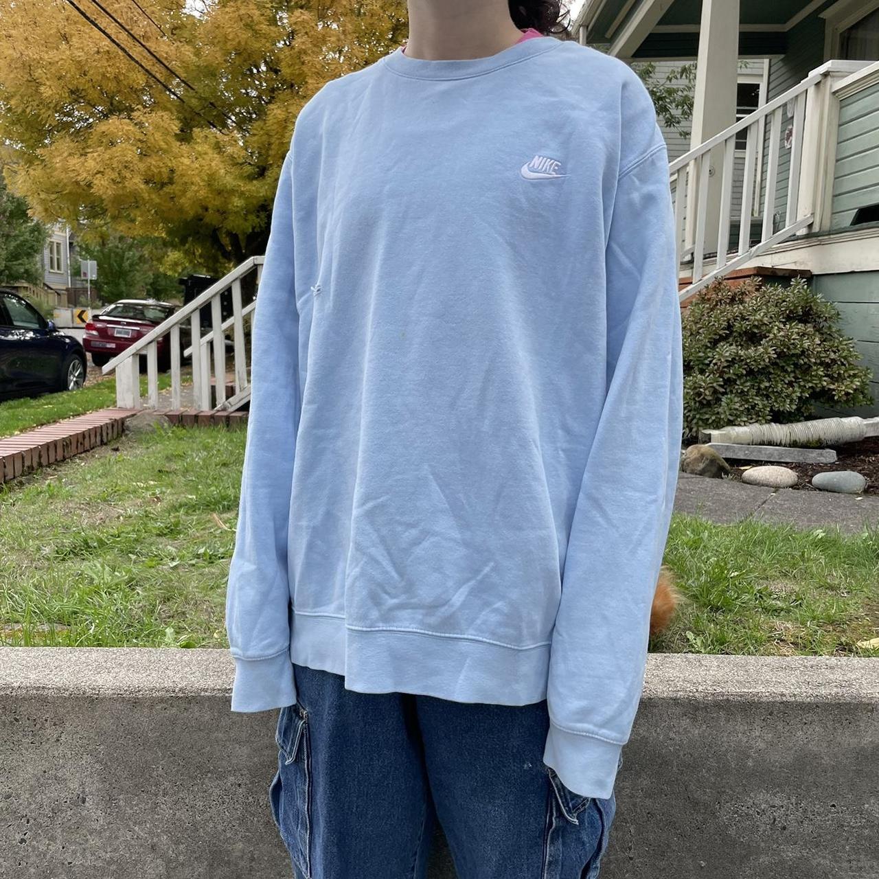 The nicest oversized baby blue Nike crewneck This