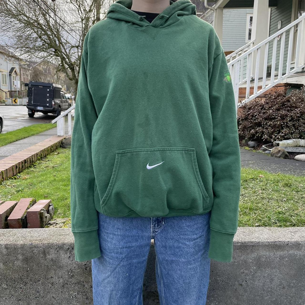 green nike vintage hoodie