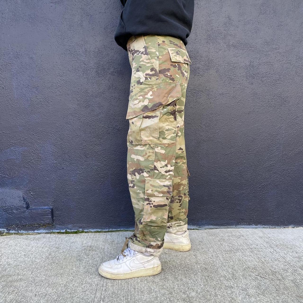 Gray Camo Drawstring Pants size M (8-10) waist 16 - Depop