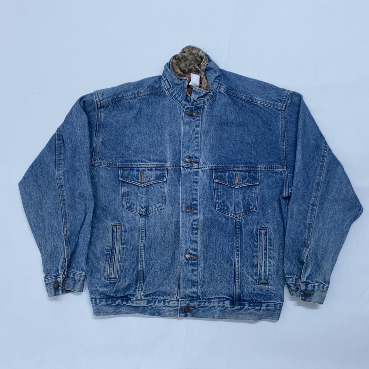 Marlboro Men's Blue Jacket | Depop