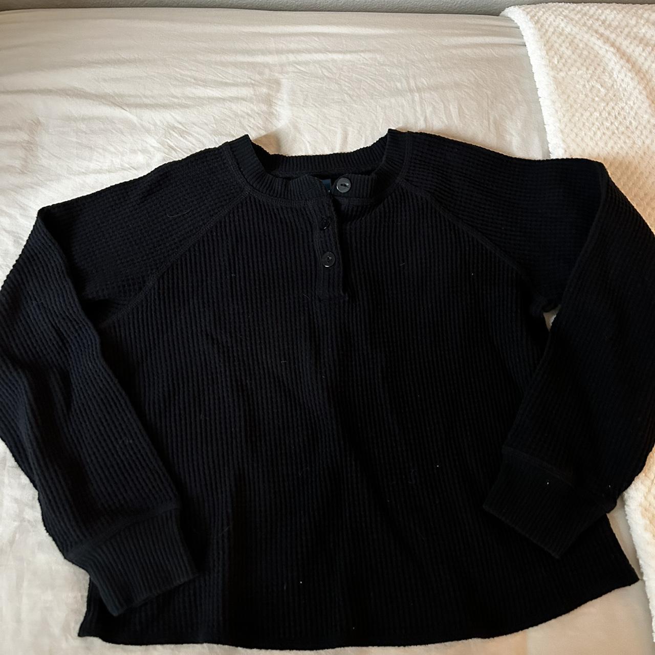 Old Navy Women's Black Jumper | Depop