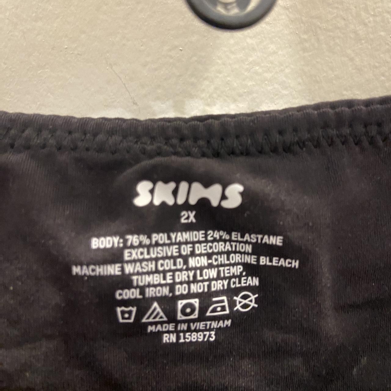 SKIMS Fits Everybody High Neck Bodysuit 💖 size - Depop