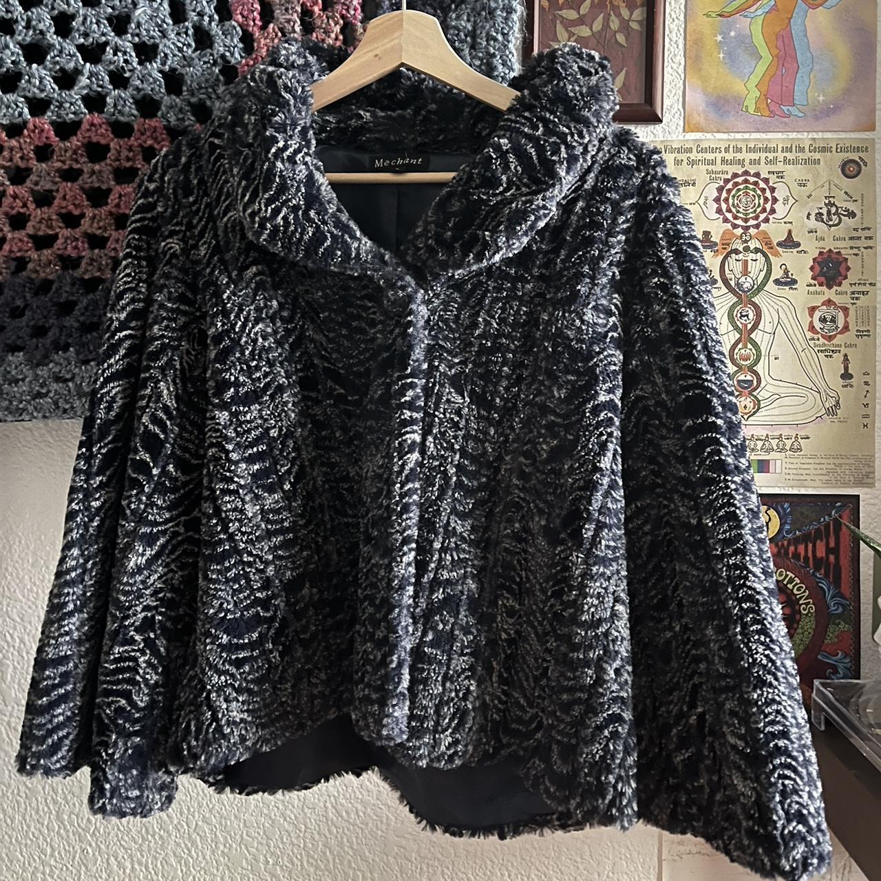 1950s Vintage faux fur cape coat length 19 in.... Depop