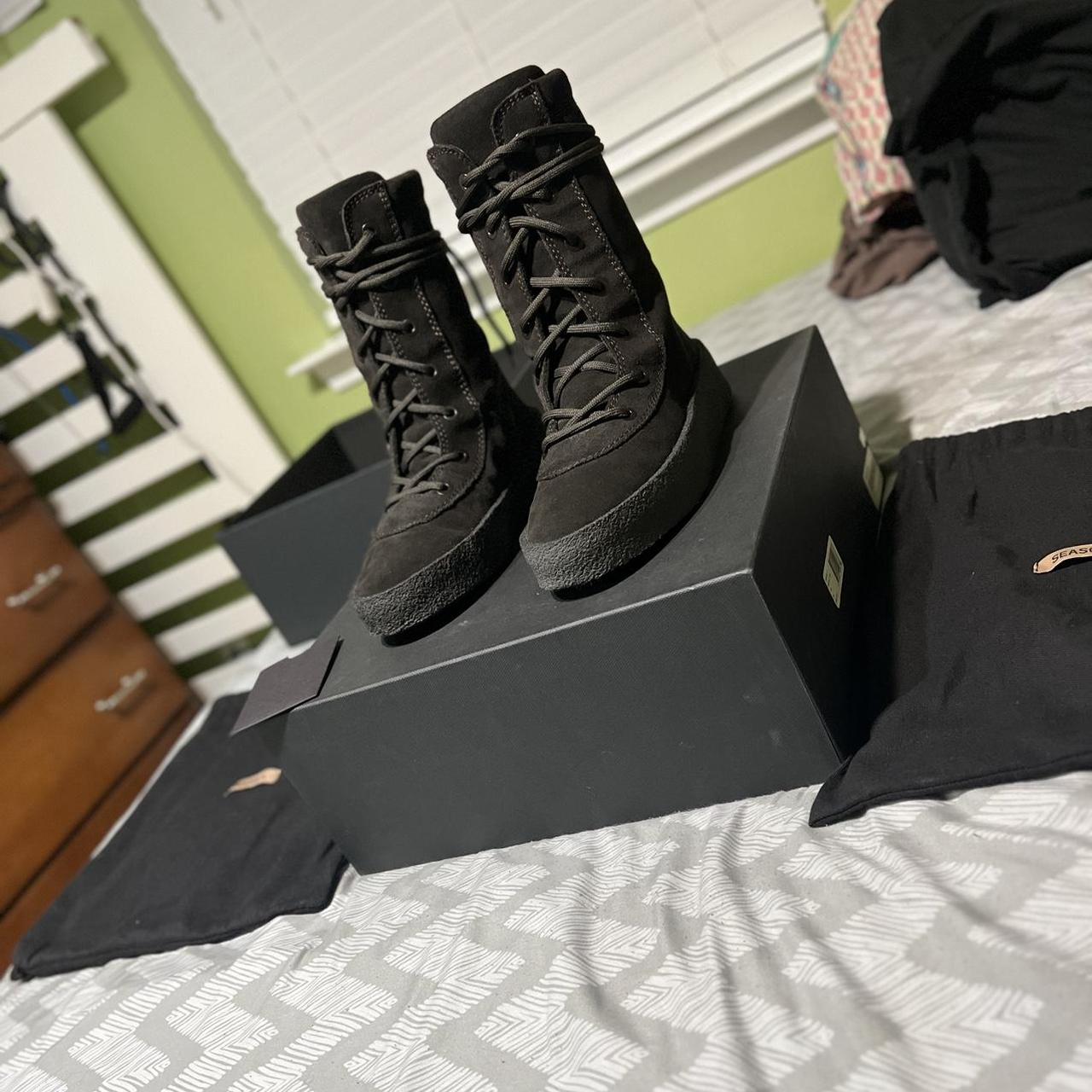 Crepe boots yeezy hotsell