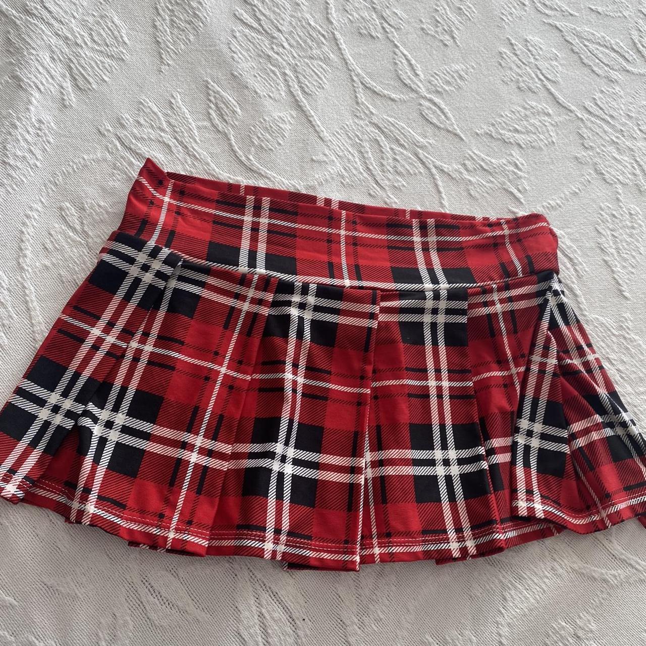 Spencer's Women's Black and Red Skirt | Depop