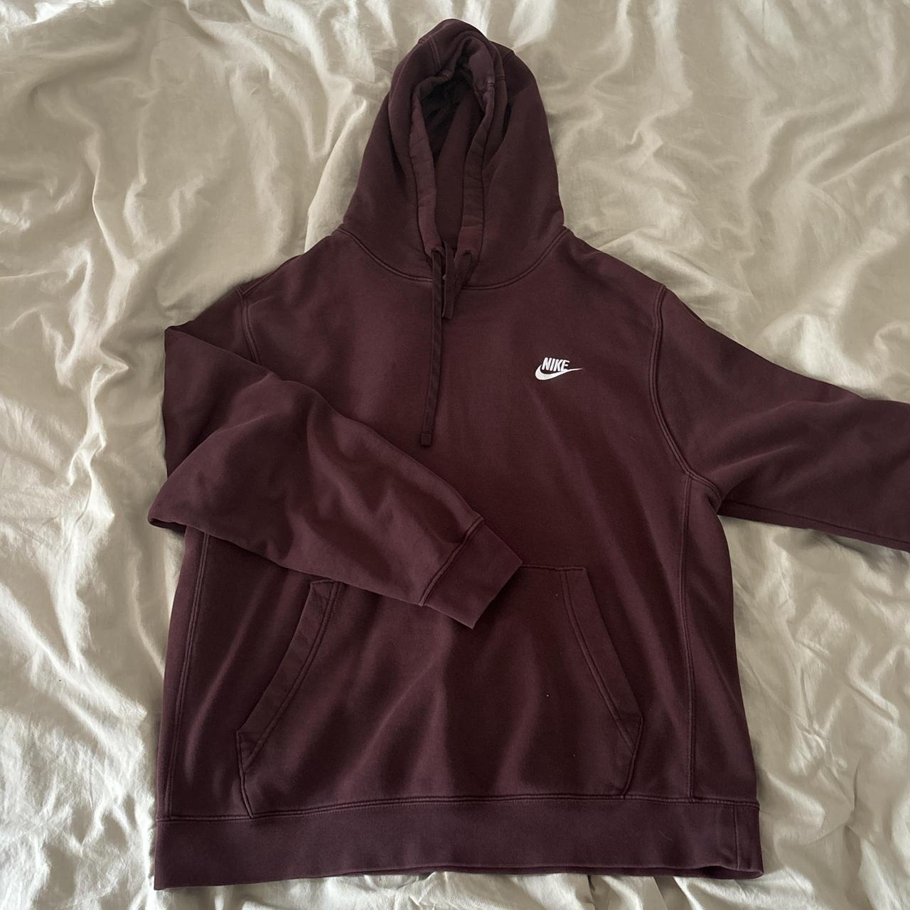 mens nike hoodie maroon