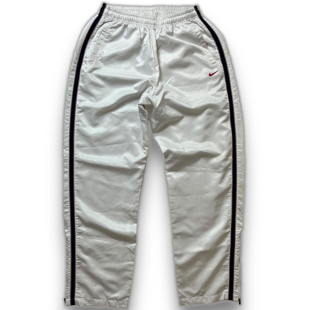 mens white nike tracksuit