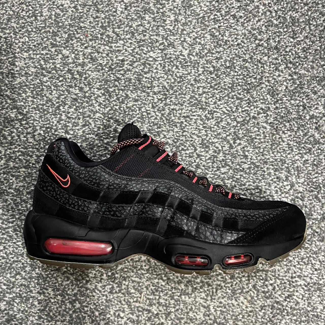 Nike Infrared Air Max 110 95s Size 9 Barely... - Depop
