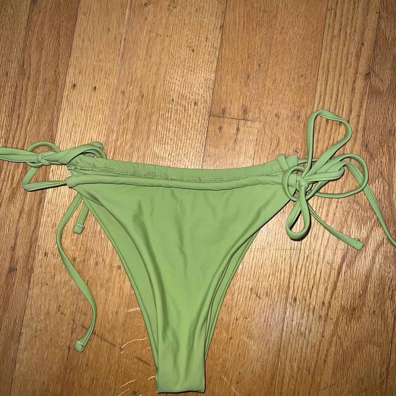 Triangl Women's Green Bikinis-and-tankini-sets | Depop