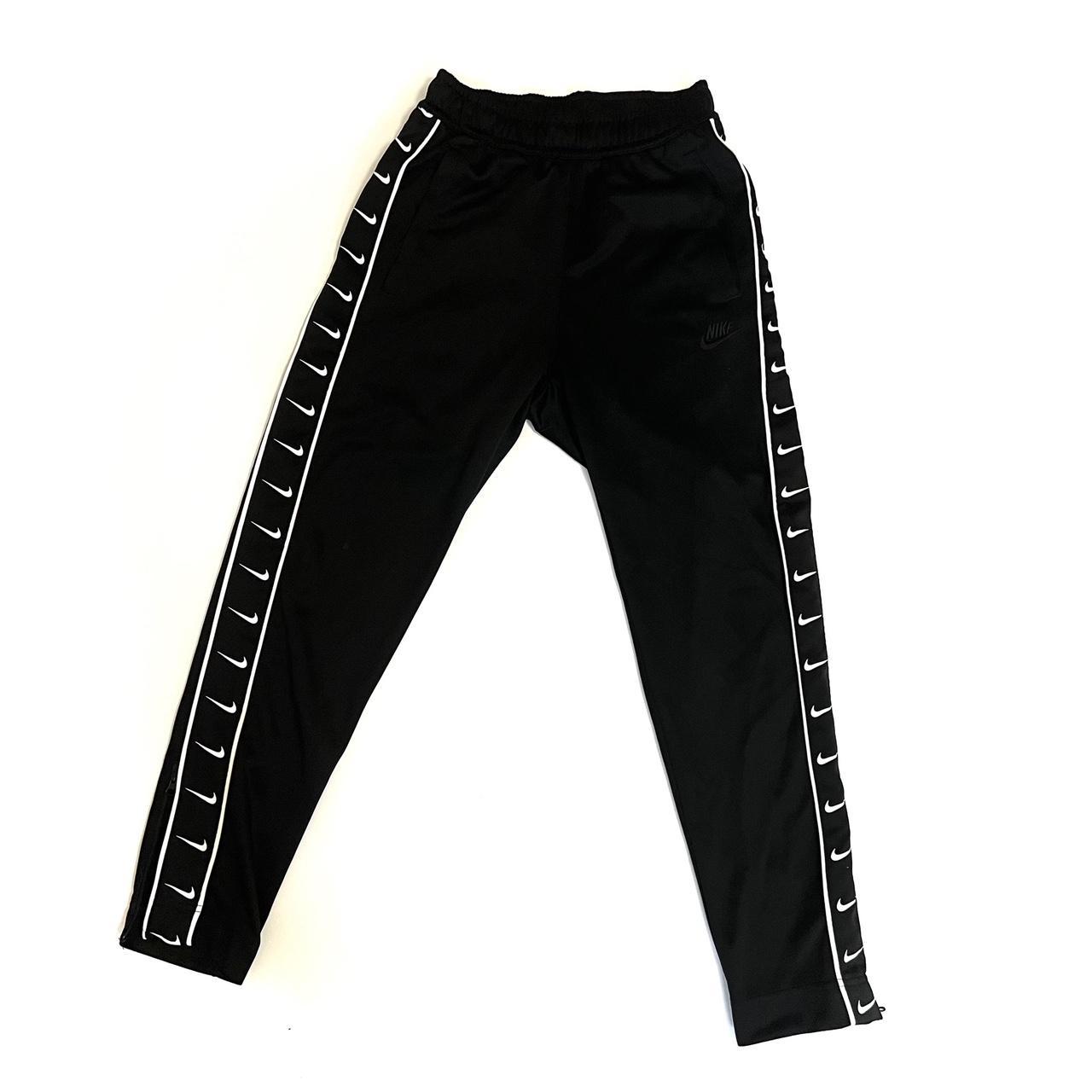 Nike Women's Black Joggerstracksuits Depop